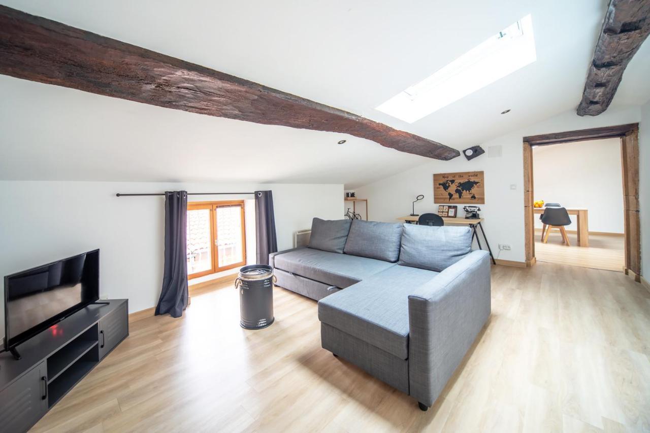 Appartement Cosy Et Moderne En Plein Coeur Du Centre Ville Макон Екстер'єр фото